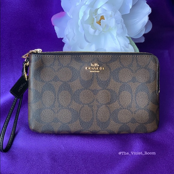 Coach Handbags - ▪️COACH▪️Large Double Zip Signature Coated Wallet